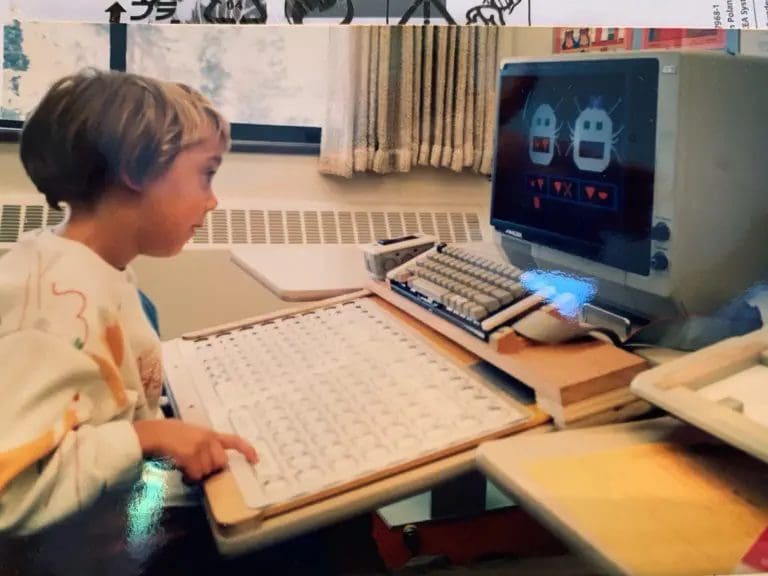 Stenberg College’s Education Assistant program child at computer