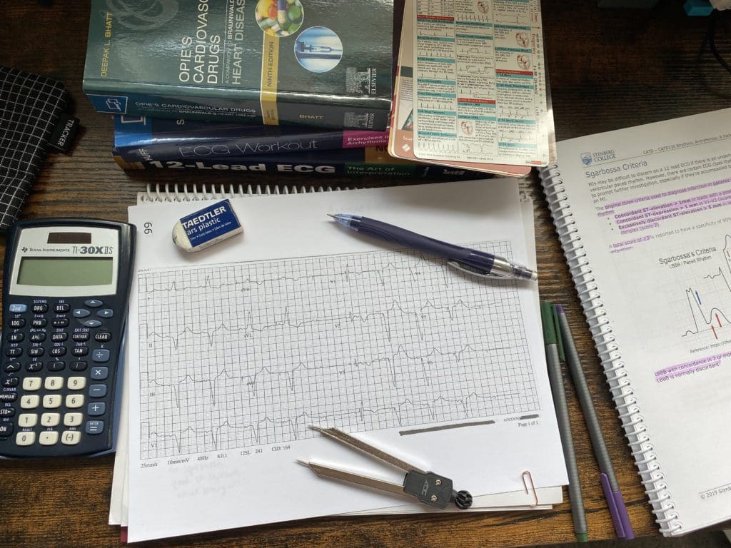 Taryn's desk prepped to learn about ECGs Taryn's desk prepped to learn about ECGs