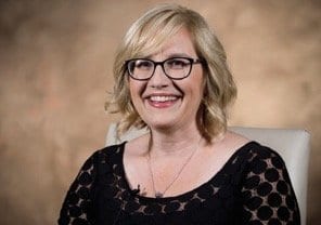 Linda Weatherly was indicated by her classmates as a Student of the Year 2016 for the Therapeutic Recreation program.